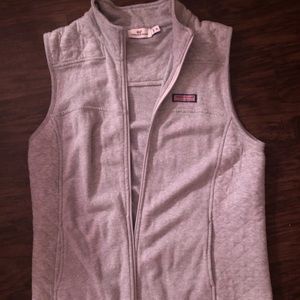 Vineyard Vines Quilted Vest